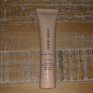Giorgio Armani bro nude foundation